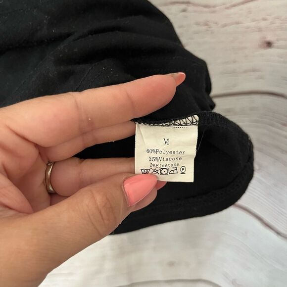 Black V-Neck Women's Short Sleeve Top - Picture 4 of 4